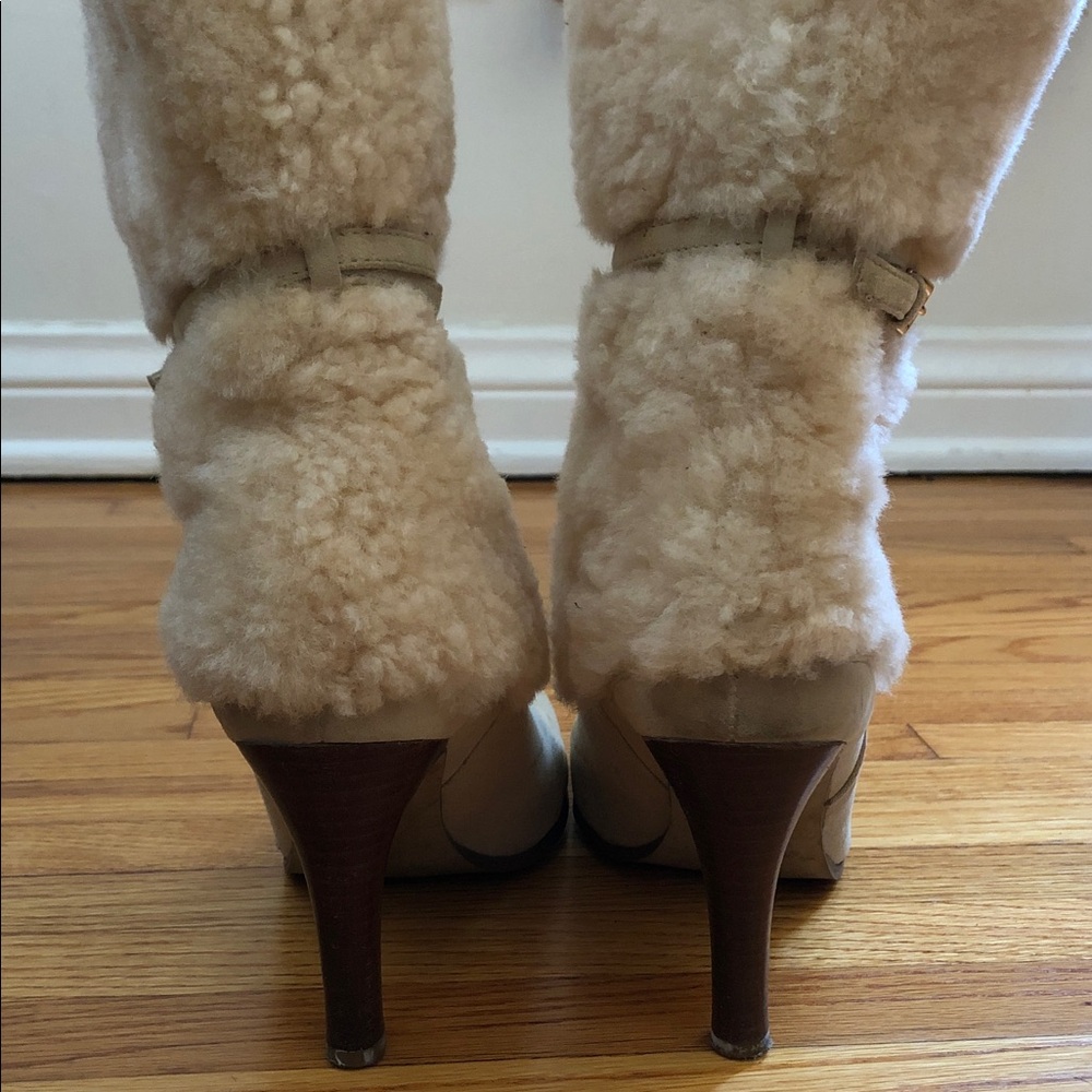 Lauren Ralph Lauren Tan Faux Shearling Heeled Boots Size 8 - Picture 5 of 13